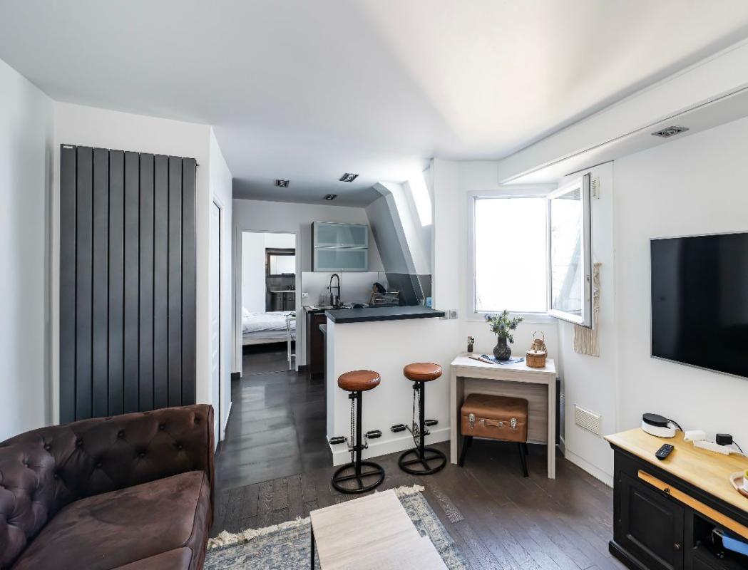 LEVALLOIS-PERRET Appartement 39 m2 au dernier étage 1