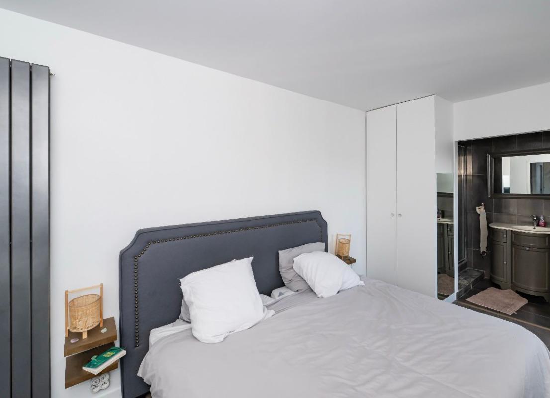 LEVALLOIS-PERRET Appartement 39 m2 au dernier étage 8