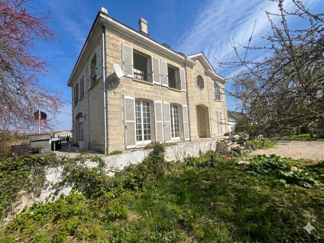 AVRAINVILLE Demeure de Maître d'exception 1