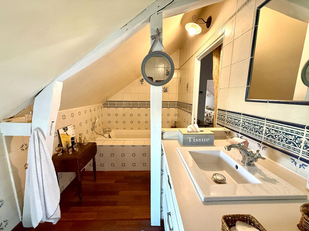 LIGNE A VENDRE - 44850 MOUZEIL - MAISON 6 PIECES 10