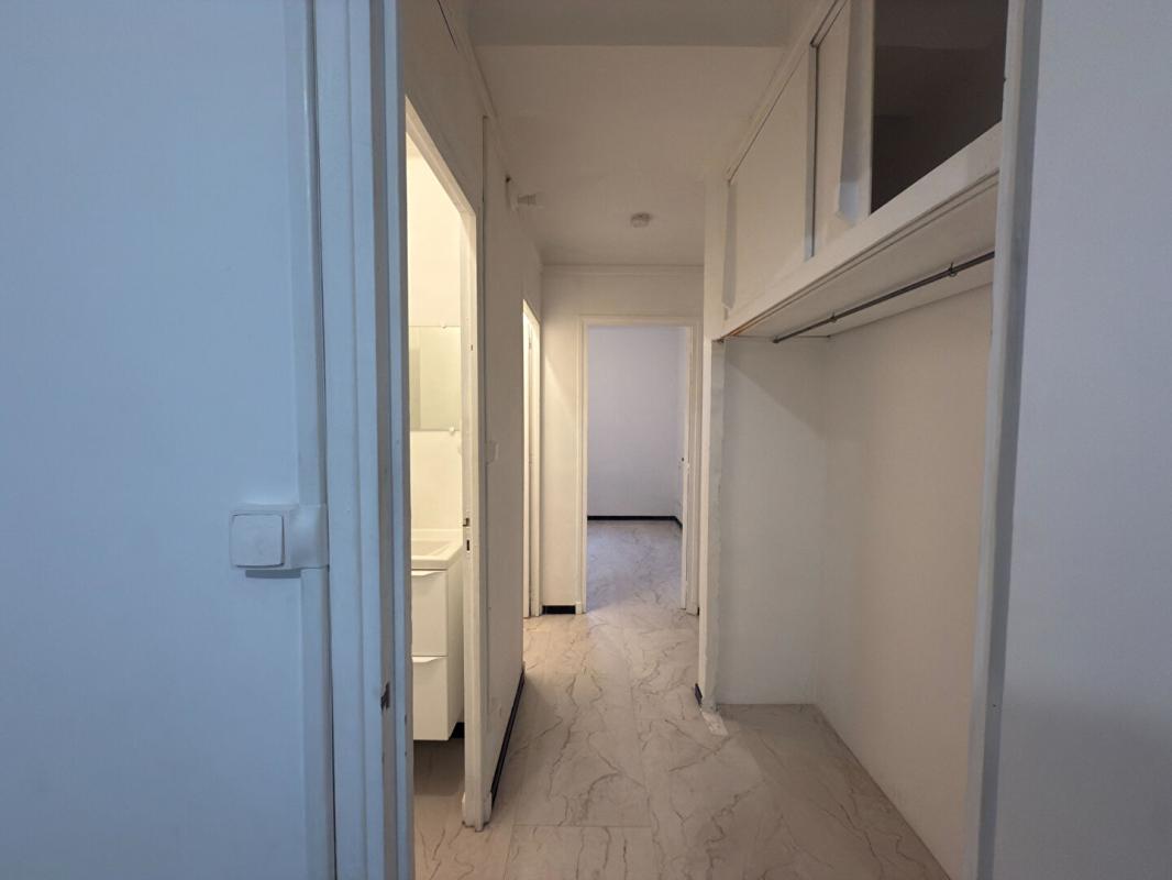 BEZIERS Appartement 3 pièces à Beziers 7