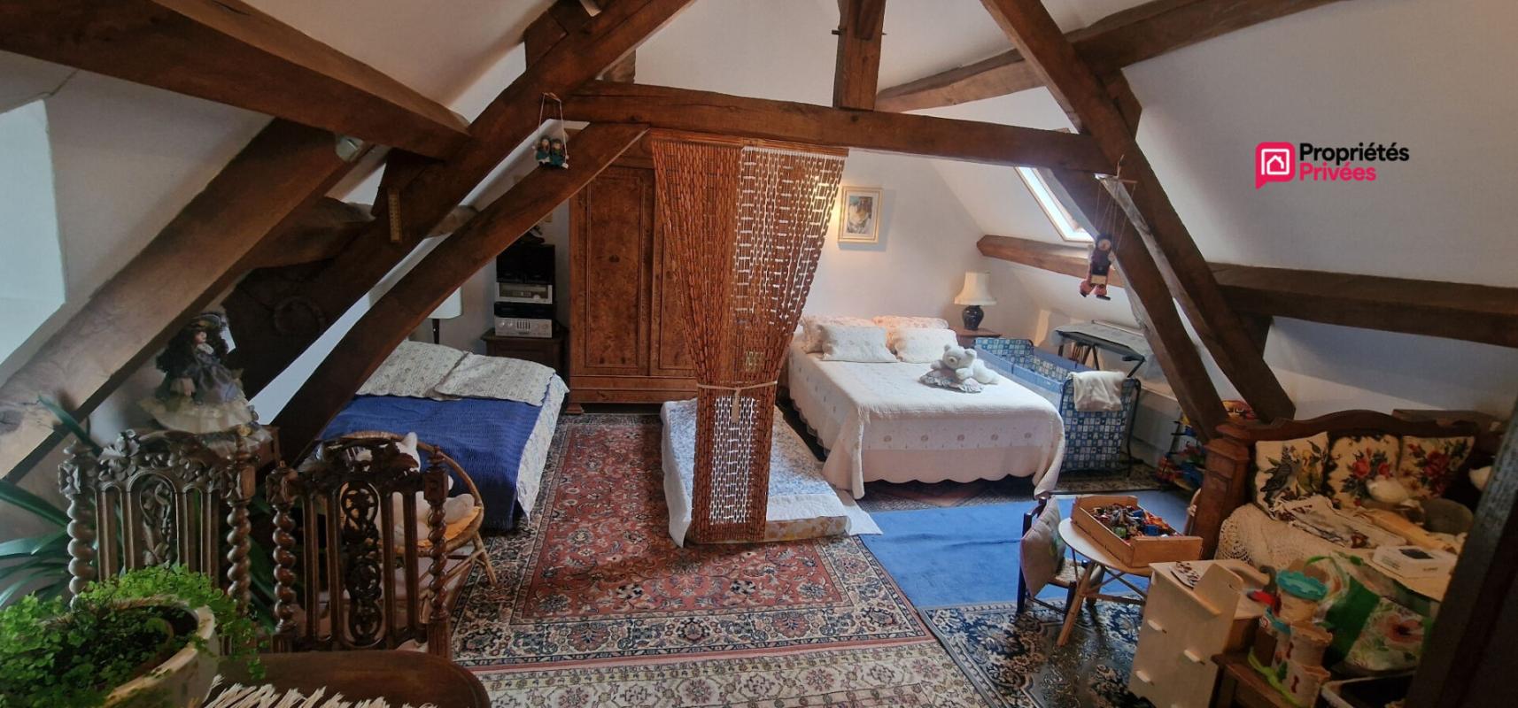 MEUSNES Longère de 155 m² - 6 pièces dont 3 chambres plus dépendances 10