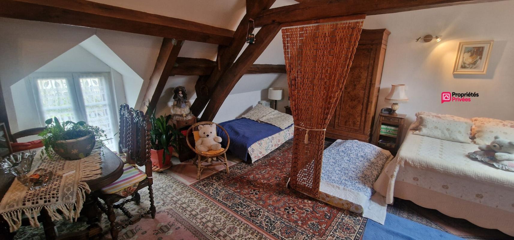 MEUSNES Longère de 155 m² - 6 pièces dont 3 chambres plus dépendances 11