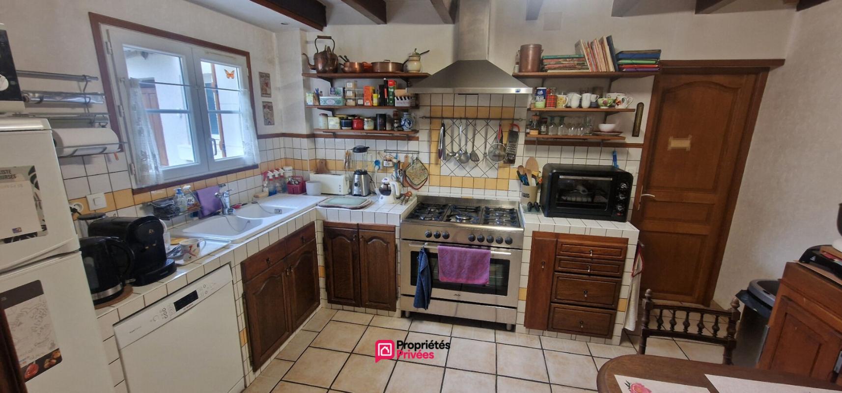 MEUSNES Longère de 155 m² - 6 pièces dont 3 chambres plus dépendances 6