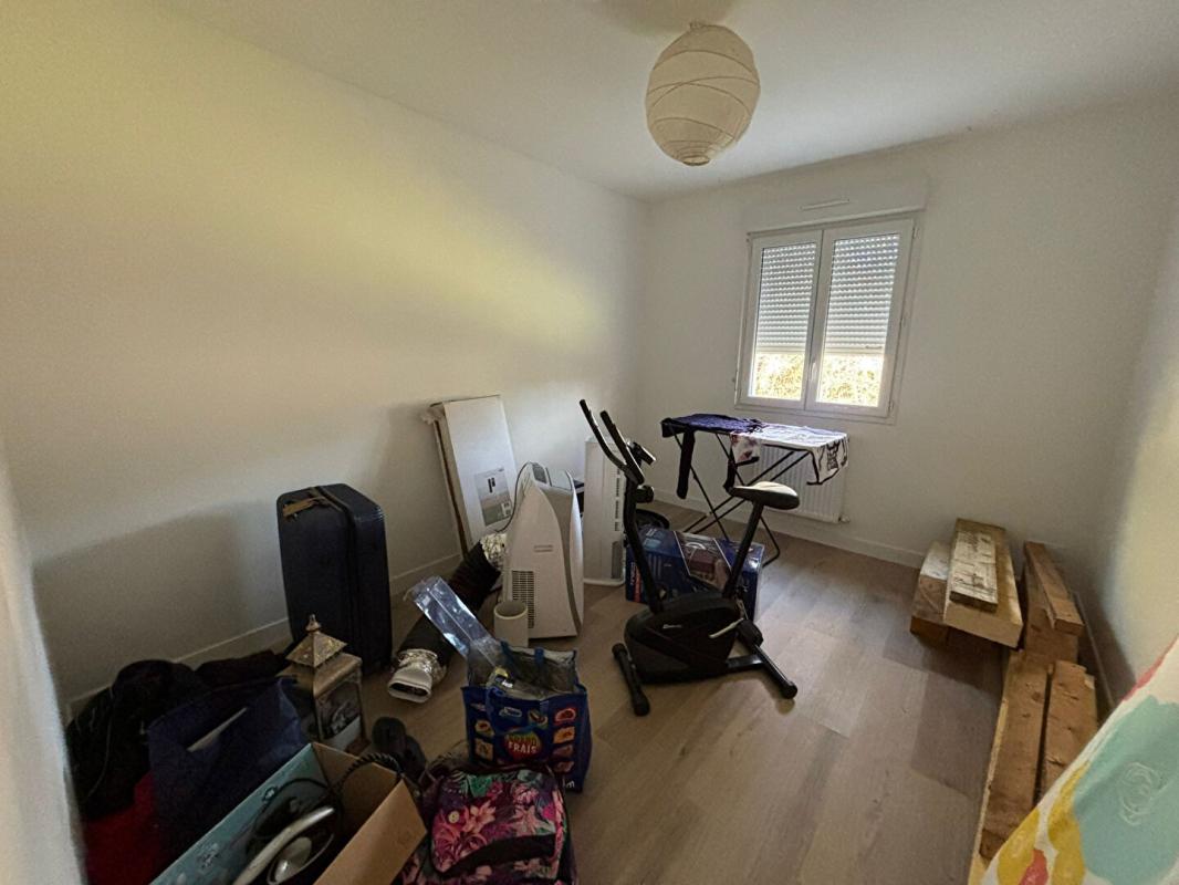 SICHAMPS Maison Sichamps 5 pièces 92.9 m2 - 3 chambres - louée - Investisseurs 7