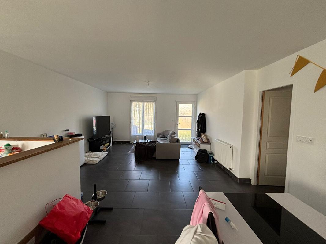SICHAMPS Maison Sichamps 5 pièces 92.9 m2 - 3 chambres - louée - Investisseurs 2