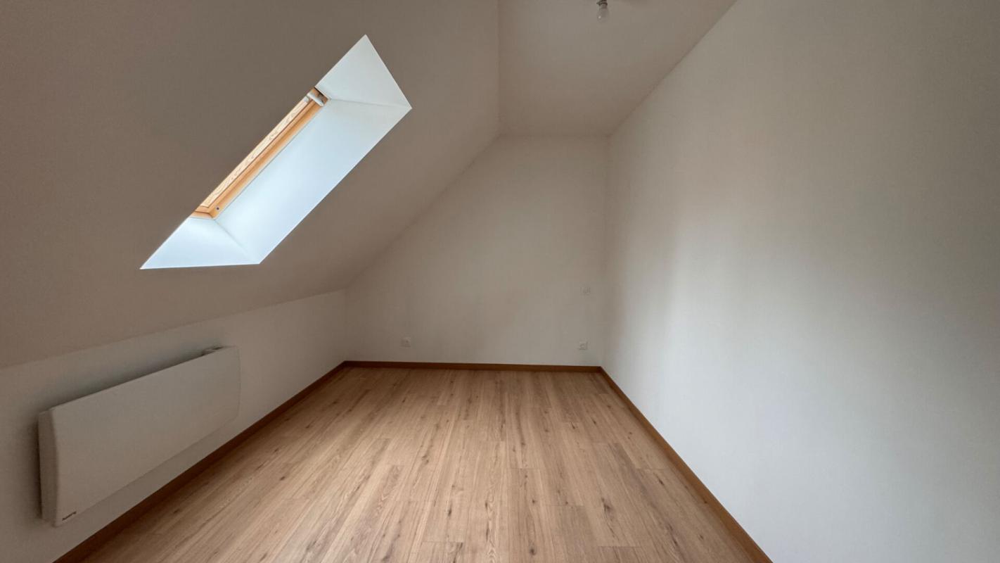 NAOURS Pavillon individuel  à Naours 5 pièce(s) 4 chambres 8