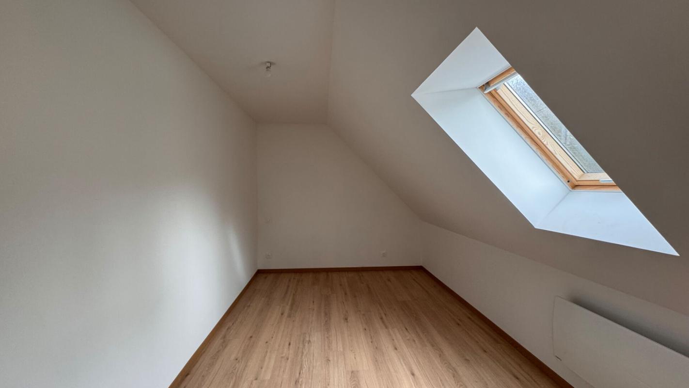 NAOURS Pavillon individuel  à Naours 5 pièce(s) 4 chambres 9