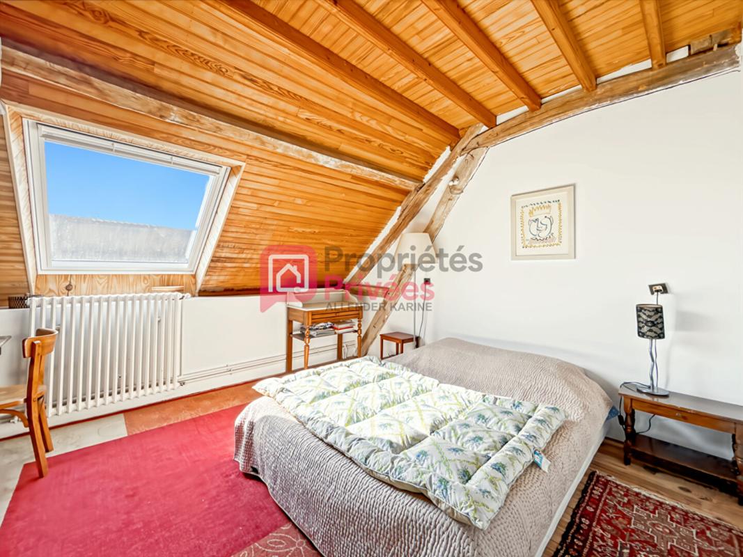 SERGINES Maison Sergines 11 pièce(s) 332 m2 10