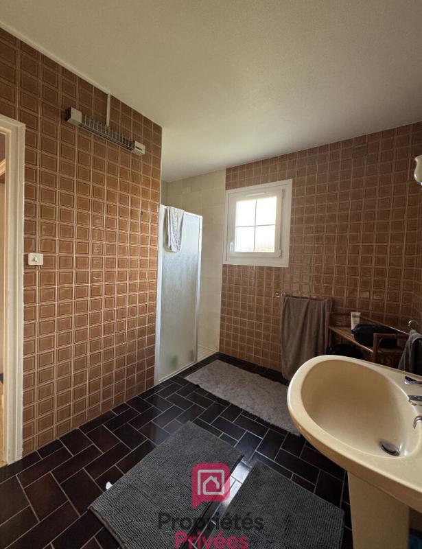 PLEDRAN Maison Pledran 7 pièce(s) 150 m2 6