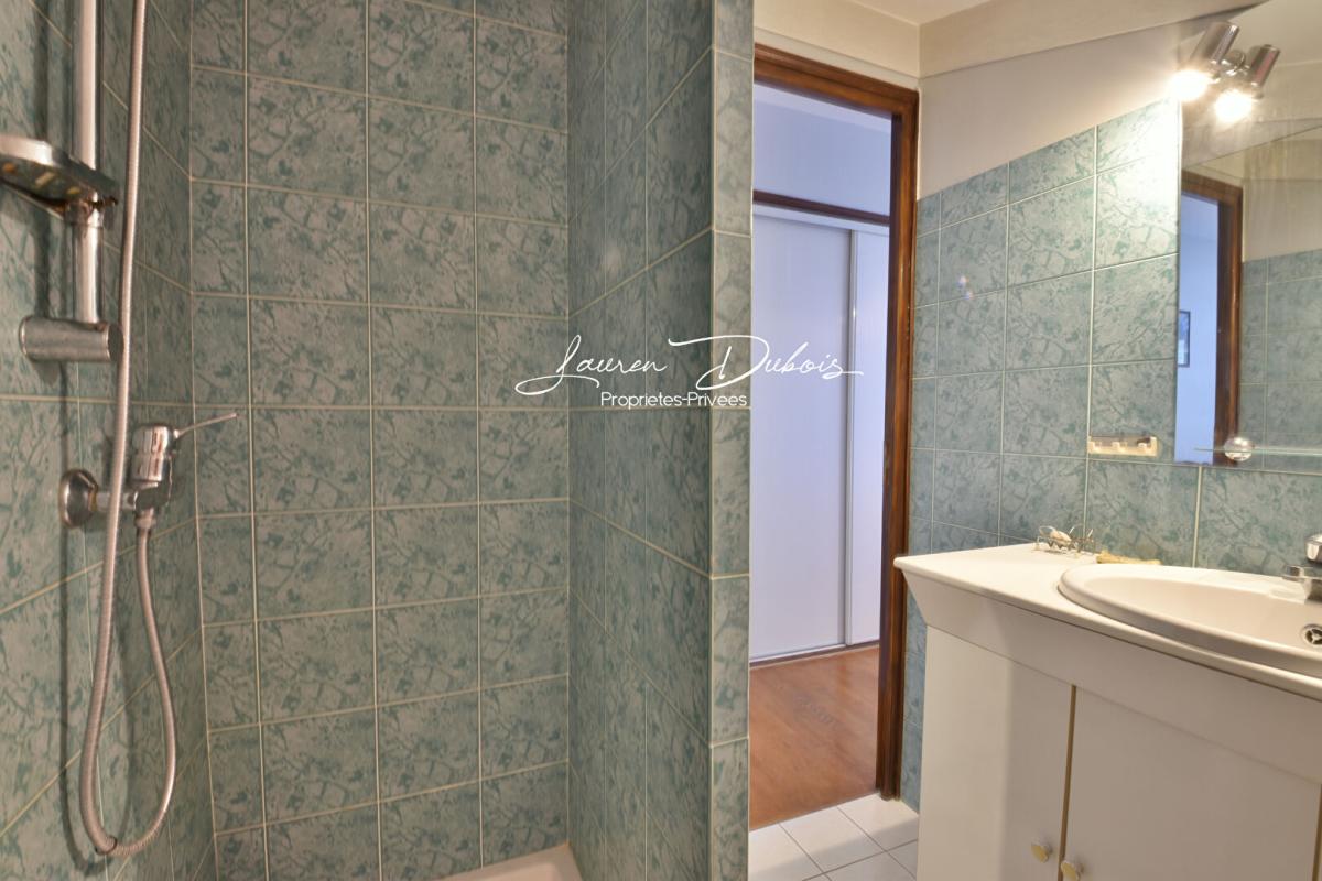 TALLARD Maison familiale de caractère sur terrain de 1 500m² 16