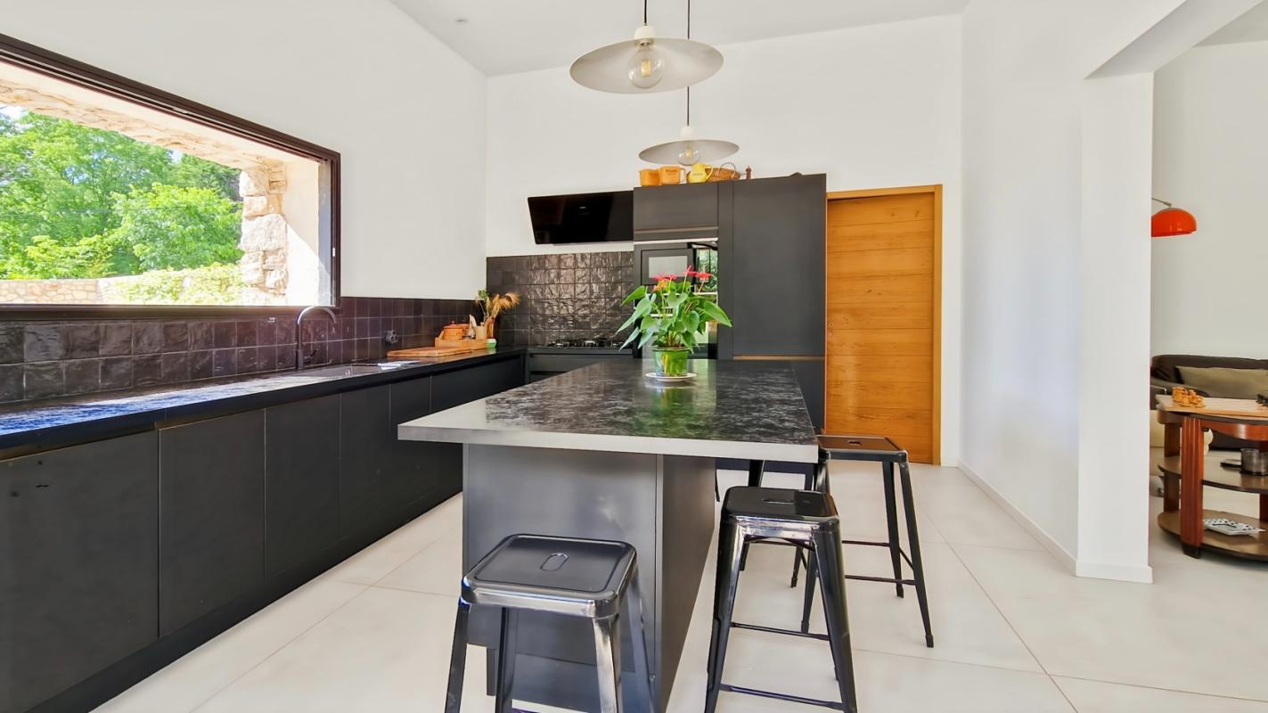 UZES Propriété d'exception aux portes d'Uzès 6