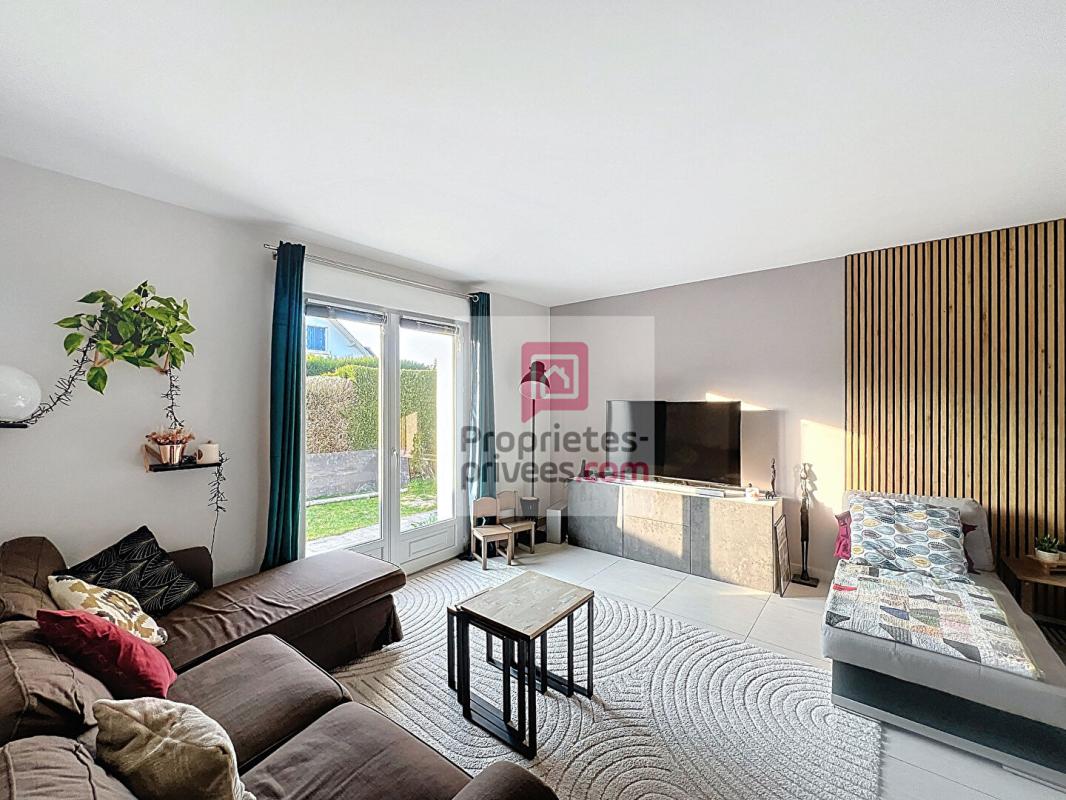 LE PERRAY-EN-YVELINES Maison individuelle Le Perray En Yvelines 6 pièces 165 m2 2