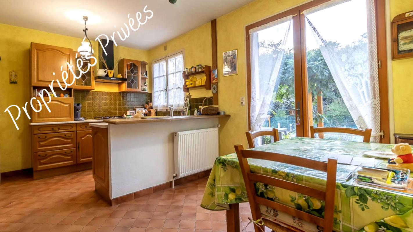 GIEVRES Maison Gievres 6 pièce(s) 133 m2 11