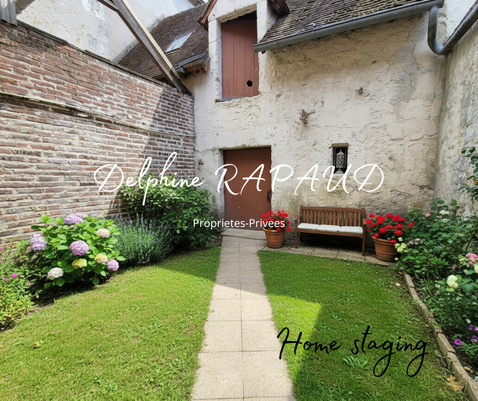 REMALARD Maison de bourg à rénover Remalard En Perche 80.81 m2 1