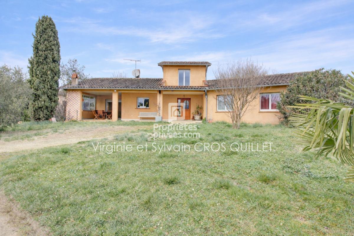 LISLE-SUR-TARN Maison T5 137 m2 avec garage sous sol  130 m² 1