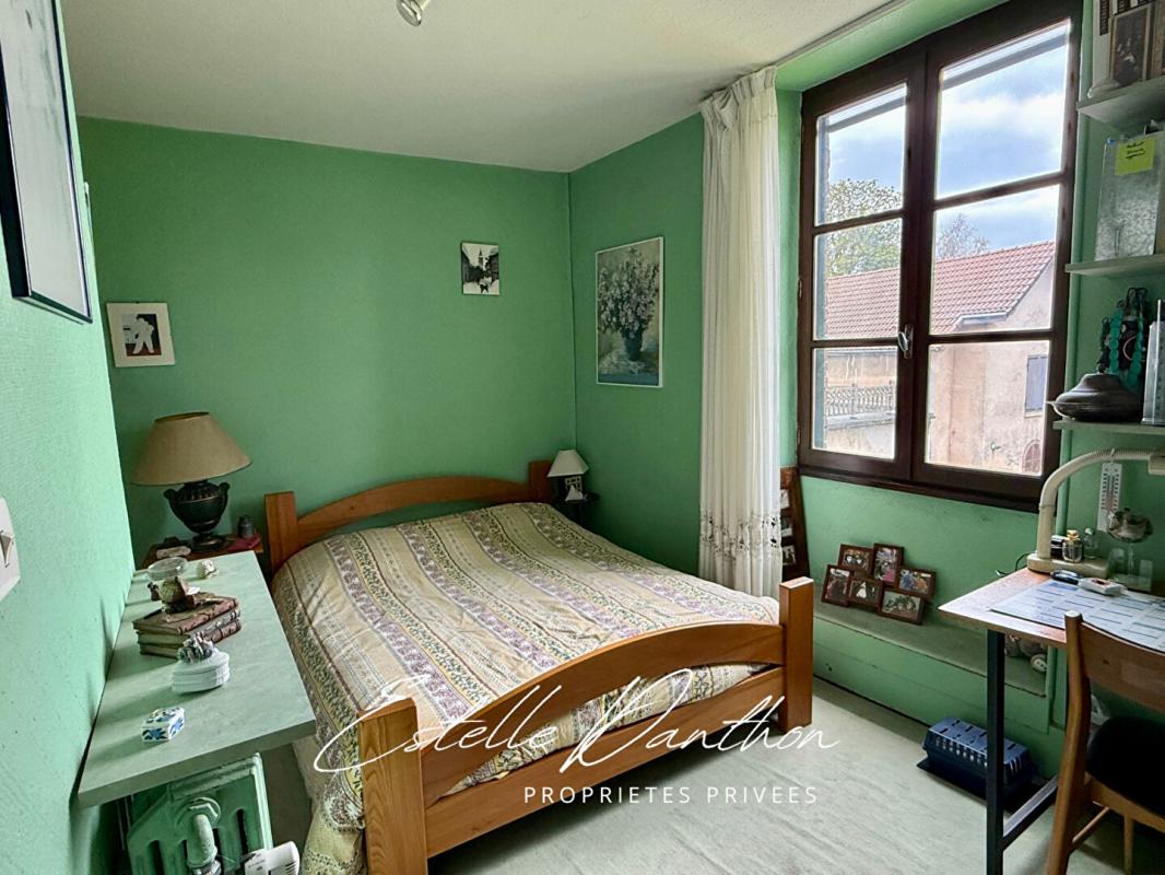 LE GRAND-LEMPS Maison centre-ville Le Grand Lemps 160 m2 8