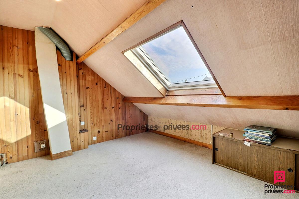 SAINTE-GENEVIEVE-DES-BOIS Maison Sainte Genevieve Des Bois 8 pièces 150 m2 11