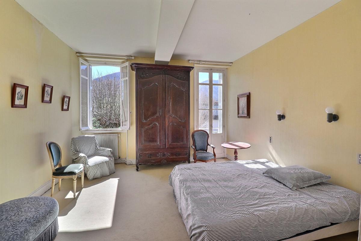 SAINT-PE-DE-BIGORRE Demeure de Maître - 7 chambres 10