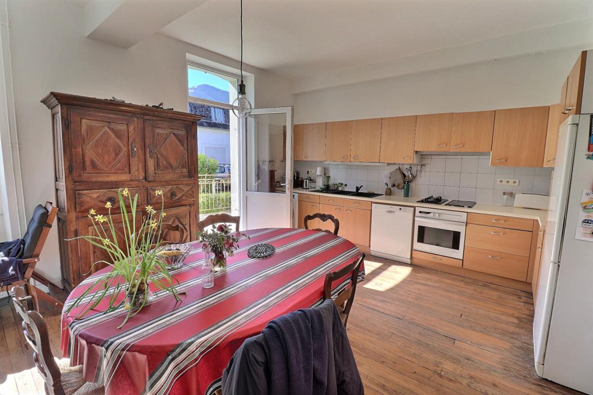 SAINT-PE-DE-BIGORRE Demeure de Maître - 7 chambres 7