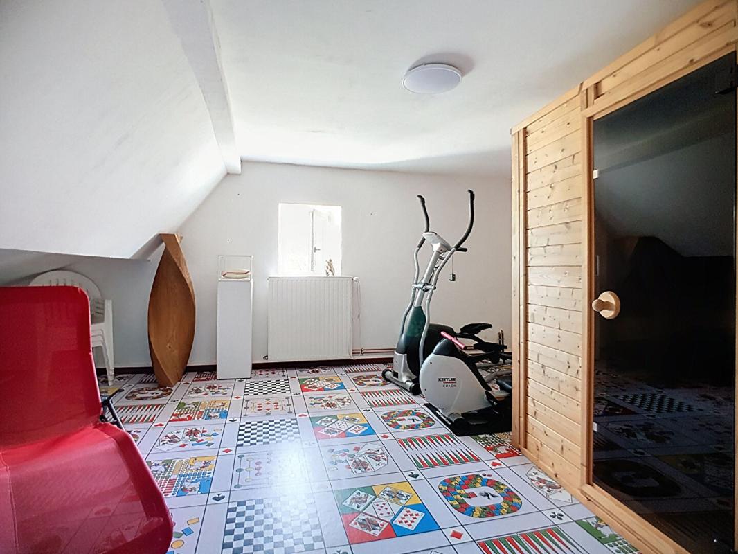 CLERVAL Charmante propriété de caractère à Pays-de-Clerval 14