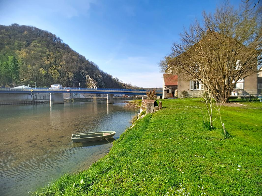 CLERVAL Charmante propriété de caractère à Pays-de-Clerval 16