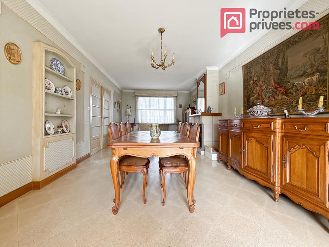 LA CHAPELLE-D'ARMENTIERES Maison La Chapelle D Armentieres 5 pièce(s) 465 m2 1