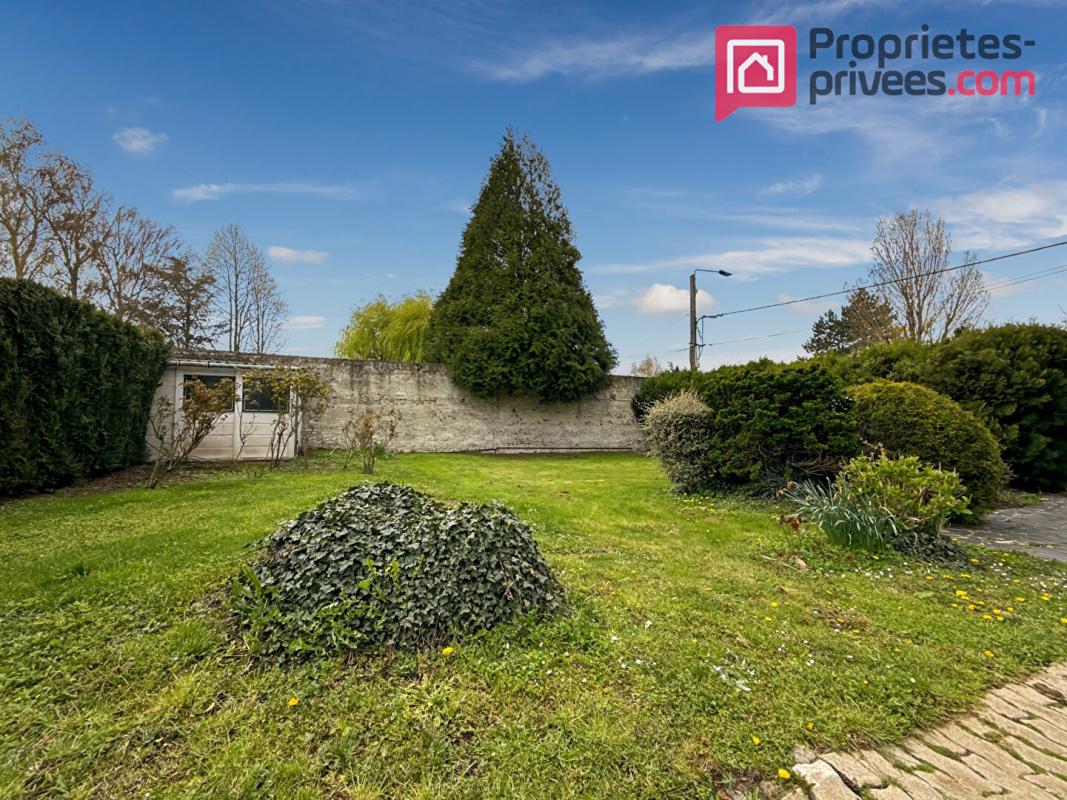 LA CHAPELLE-D'ARMENTIERES Maison La Chapelle D Armentieres 5 pièce(s) 465 m2 12