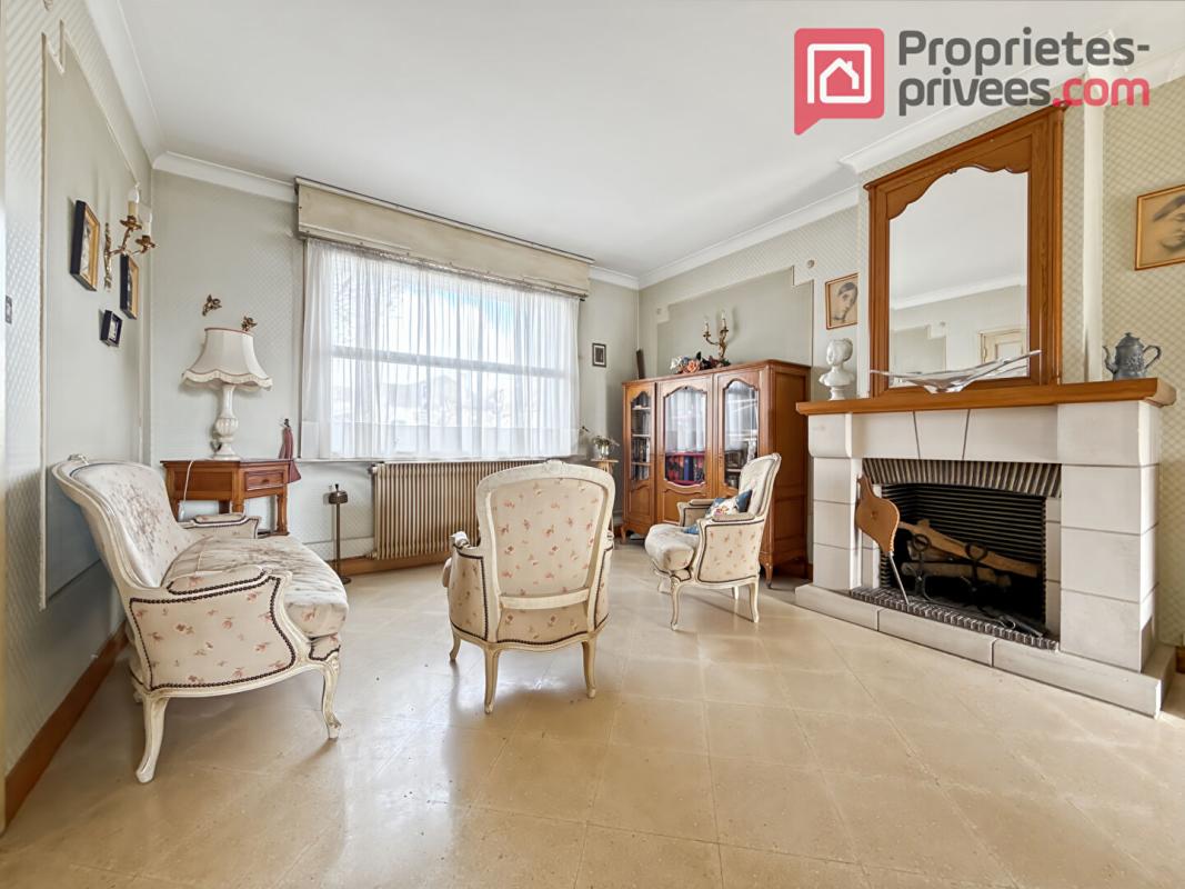 LA CHAPELLE-D'ARMENTIERES Maison La Chapelle D Armentieres 5 pièce(s) 465 m2 3