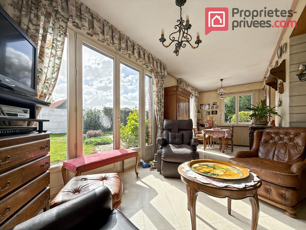 LA CHAPELLE-D'ARMENTIERES Maison La Chapelle D Armentieres 5 pièce(s) 465 m2 4