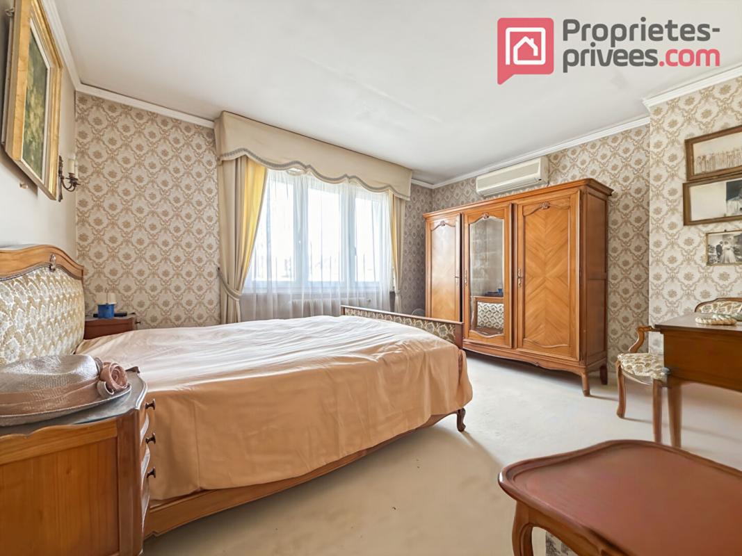 LA CHAPELLE-D'ARMENTIERES Maison La Chapelle D Armentieres 5 pièce(s) 465 m2 8