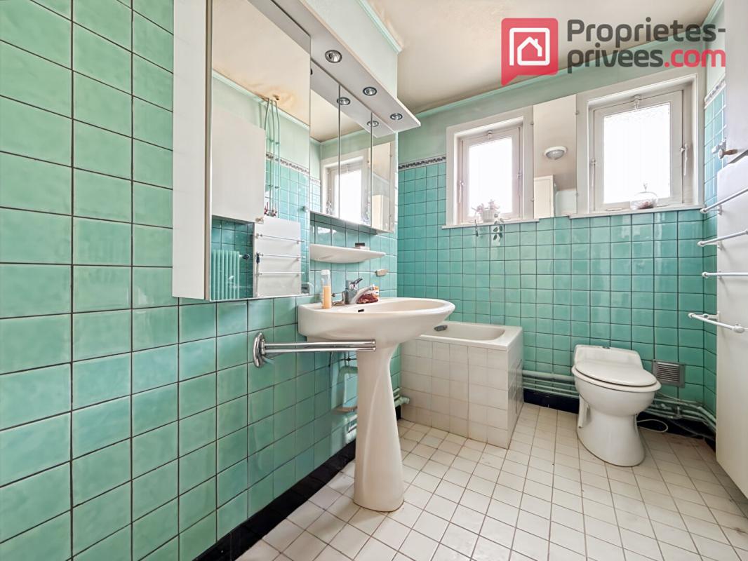 LA CHAPELLE-D'ARMENTIERES Maison La Chapelle D Armentieres 5 pièce(s) 465 m2 9