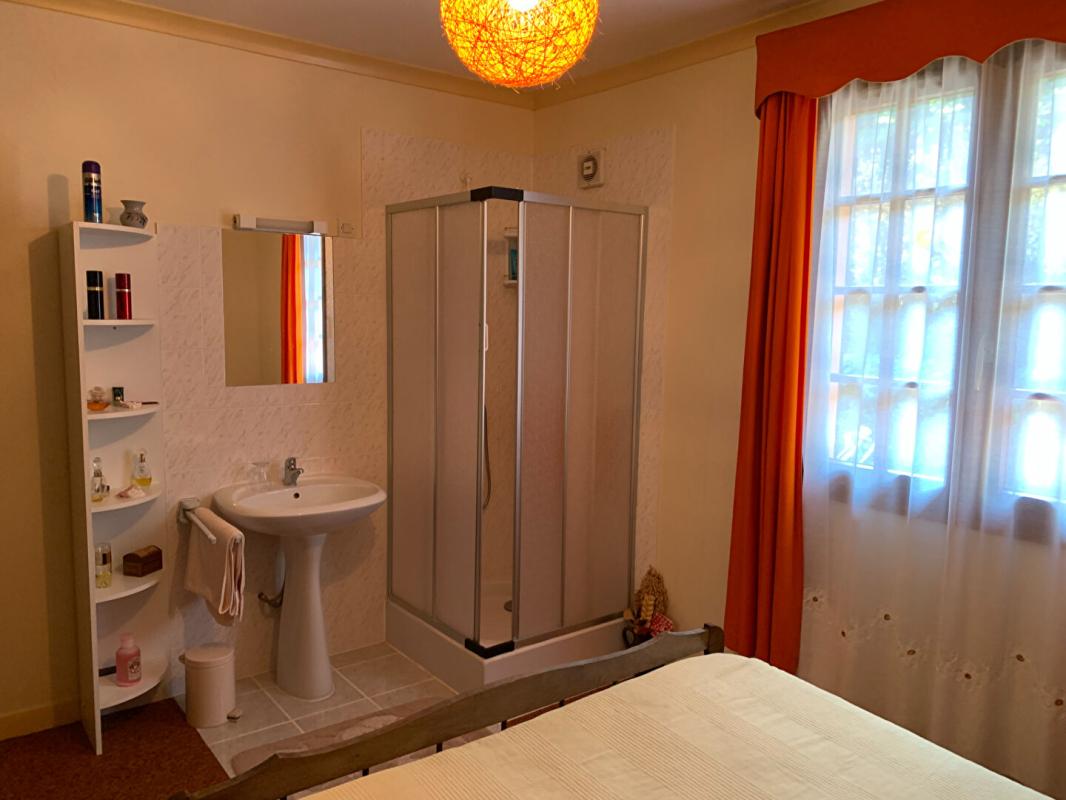 LA TRINITE-DE-REVILLE Jolie maison avec magnifique vue sur la vallée 10