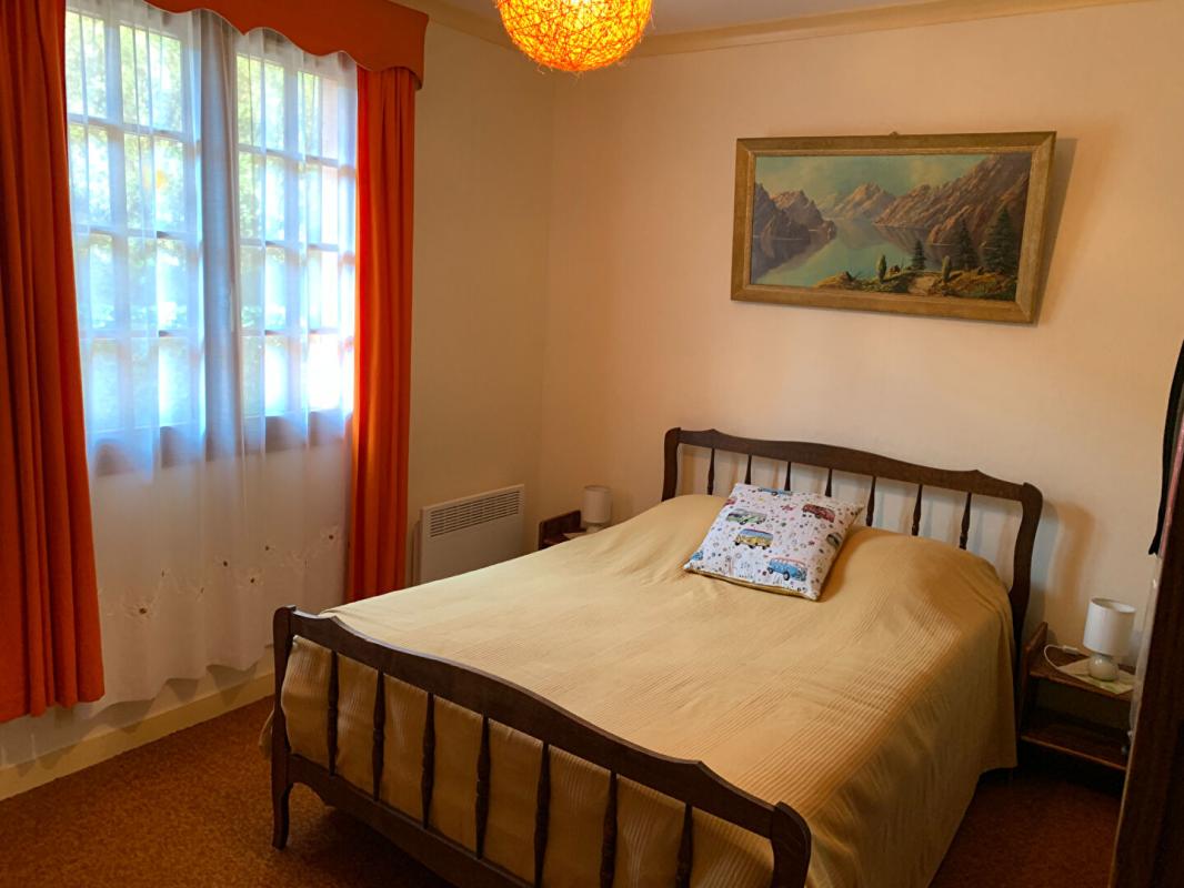 LA TRINITE-DE-REVILLE Jolie maison avec magnifique vue sur la vallée 9