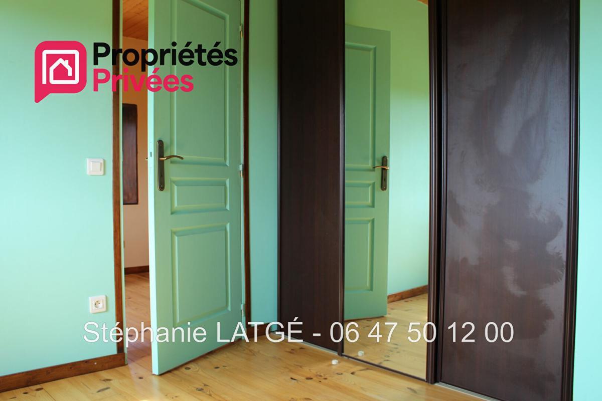 LARODDE Maison de campagne 1 à 2 chambres à Larodde (63) 12