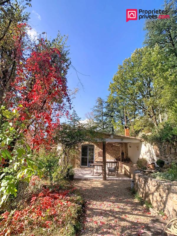 AVEZE Maison Aveze 6 pièce(s) 115 m2 10