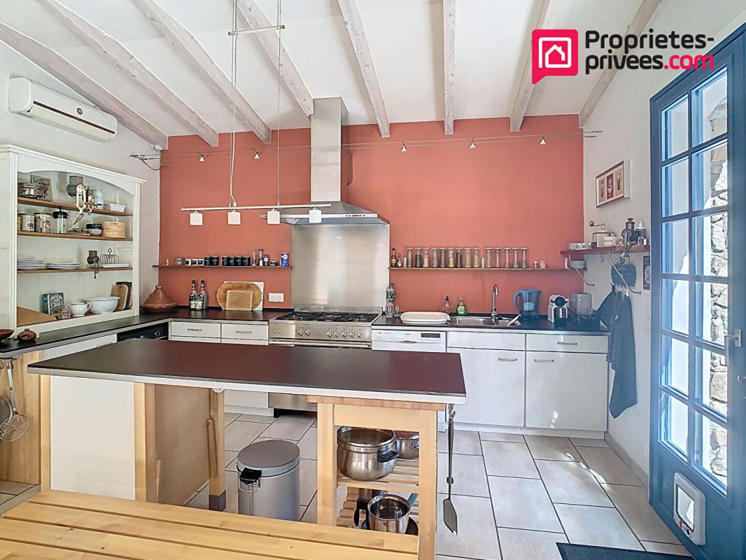 AVEZE Maison Aveze 6 pièce(s) 115 m2 11