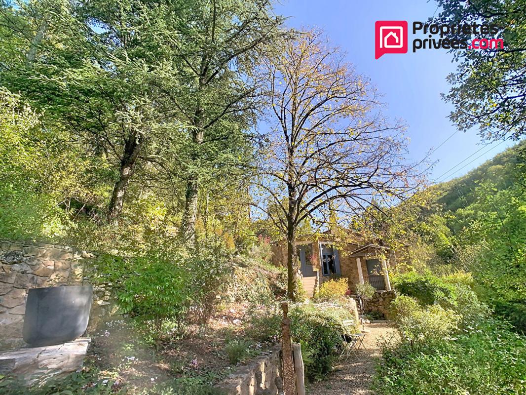 AVEZE Maison Aveze 6 pièce(s) 115 m2 15