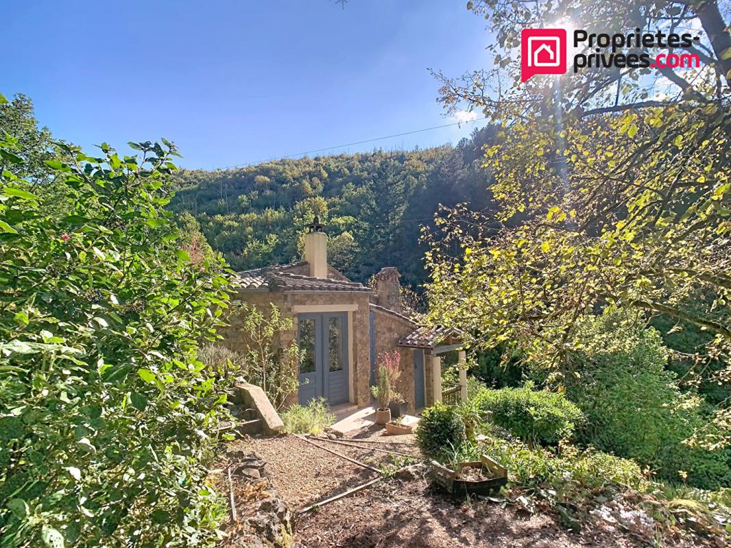 AVEZE Maison Aveze 6 pièce(s) 115 m2 8