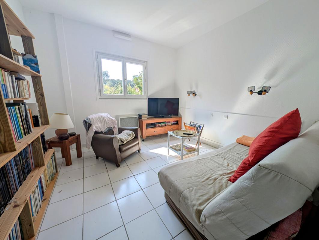 ARCACHON Villa Arcachon 10 pièce(s) 180 m2 13