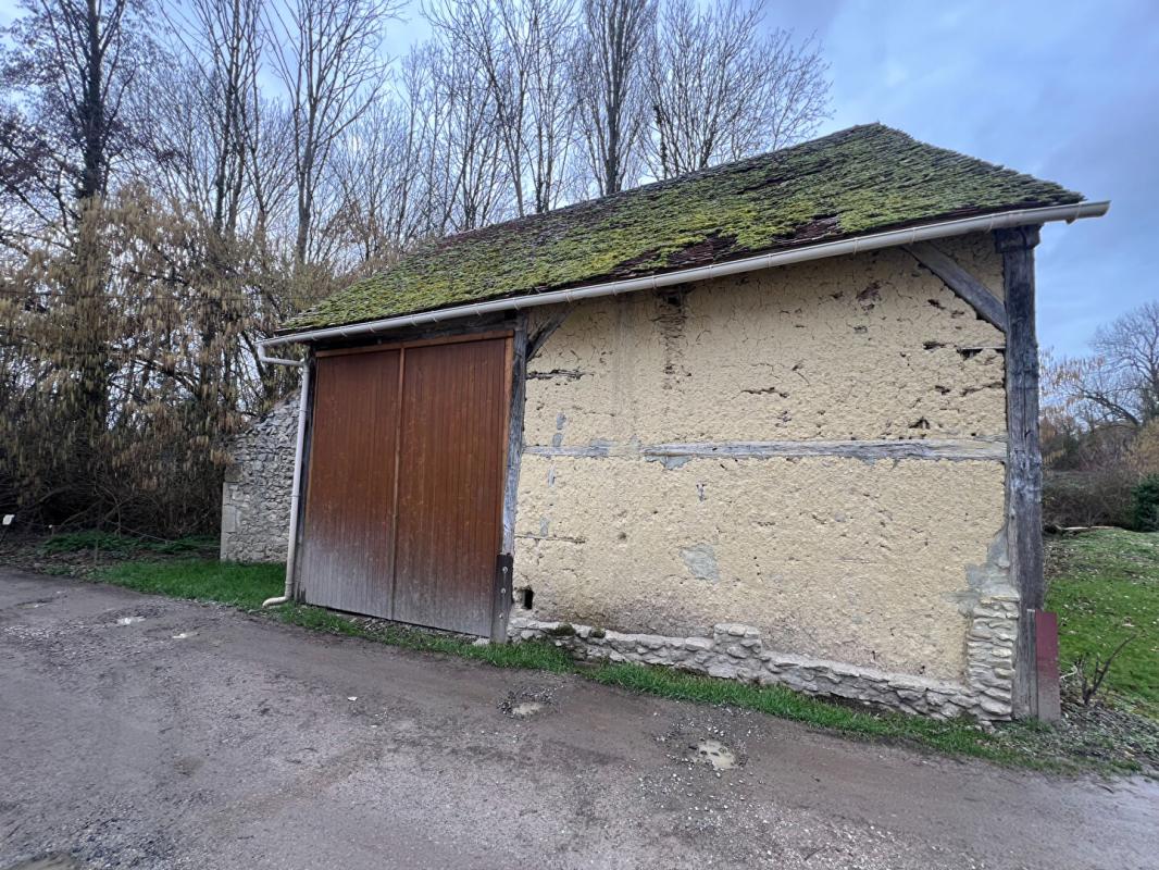 SAINT-GENES-DU-RETZ Grange à rénover 2