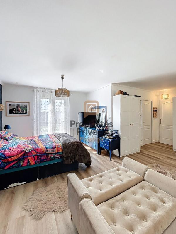 SAINT-MAXIMIN-LA-SAINTE-BAUME Villa 170 m² + T2  50m2 indépendant -Terrain 5 000 m² - Piscine - Fort potentiel locatif - Saint Maximin la Sainte Baume 83470 14