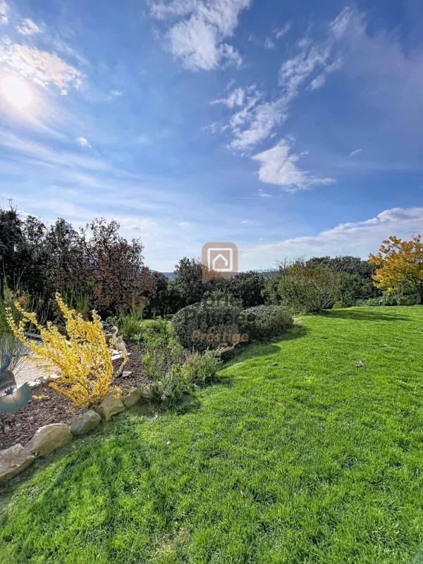 SAINT-MAXIMIN-LA-SAINTE-BAUME Villa 170 m² + T2  50m2 indépendant -Terrain 5 000 m² - Piscine - Fort potentiel locatif - Saint Maximin la Sainte Baume 83470 6