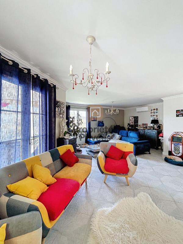 SAINT-MAXIMIN-LA-SAINTE-BAUME Villa 170 m² + T2  50m2 indépendant -Terrain 5 000 m² - Piscine - Fort potentiel locatif - Saint Maximin la Sainte Baume 83470 9