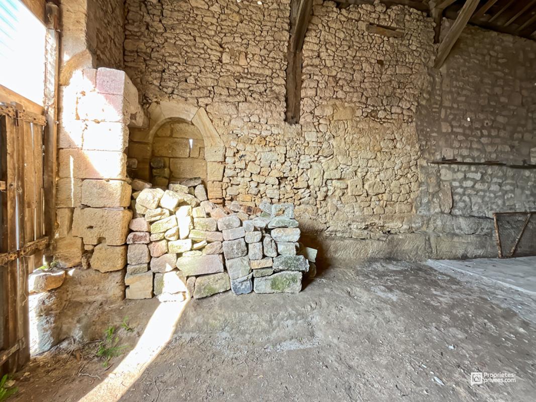 AUBIE-ET-ESPESSAS À vendre Grange à rénover avec permis accepté 101 m² - Val de Virvée 11