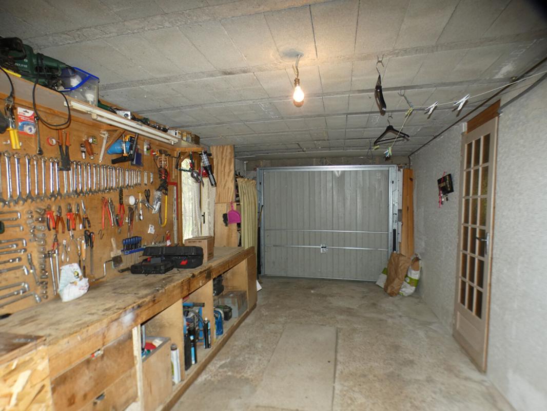 TERRASSON-LAVILLEDIEU Maison 3 chambres sur les hauteurs de Terrasson Lavilledieu 12