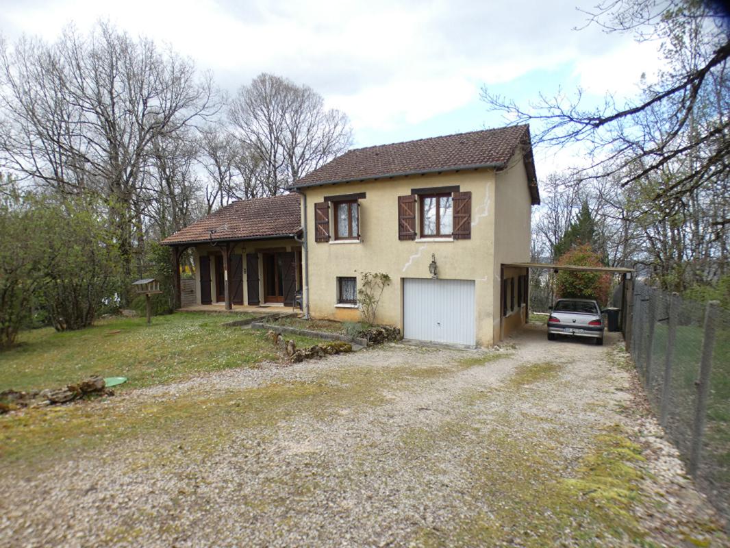 TERRASSON-LAVILLEDIEU Maison 3 chambres sur les hauteurs de Terrasson Lavilledieu 13