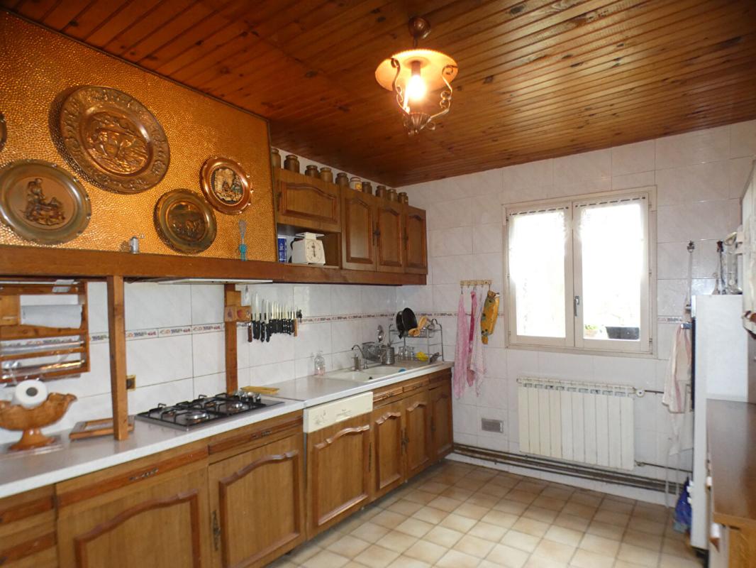 TERRASSON-LAVILLEDIEU Maison 3 chambres sur les hauteurs de Terrasson Lavilledieu 7