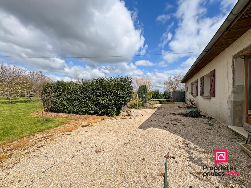 PRECY-SOUS-THIL Pavillon proche Précy Sous Thil 4 chambres avec jardin 12