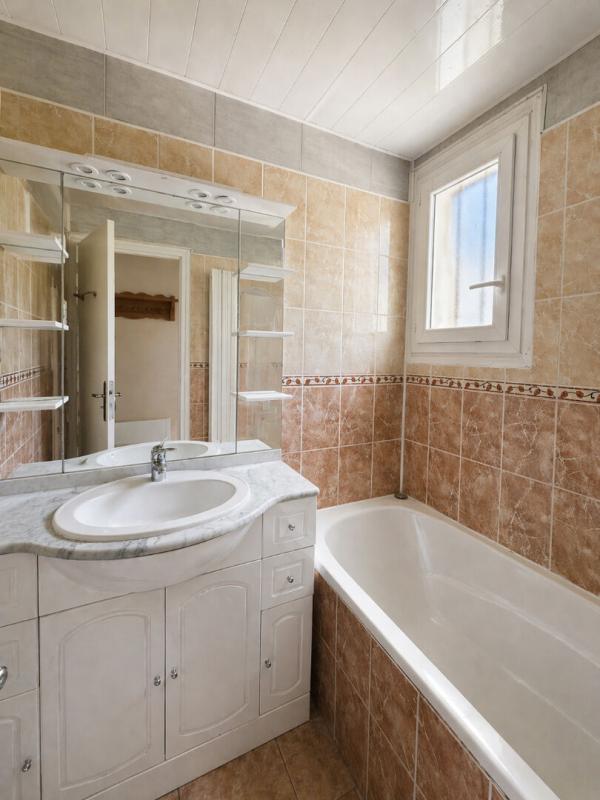 CREPY-EN-VALOIS Maison 5 pièce(s) 70m2 sous-sol complet terrain de 1700m2 5